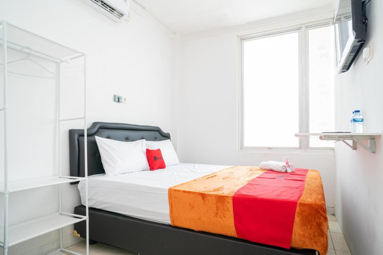 Reddoorz @ Aralia Harapan Indah Hotell Pulokendal Exteriör bild